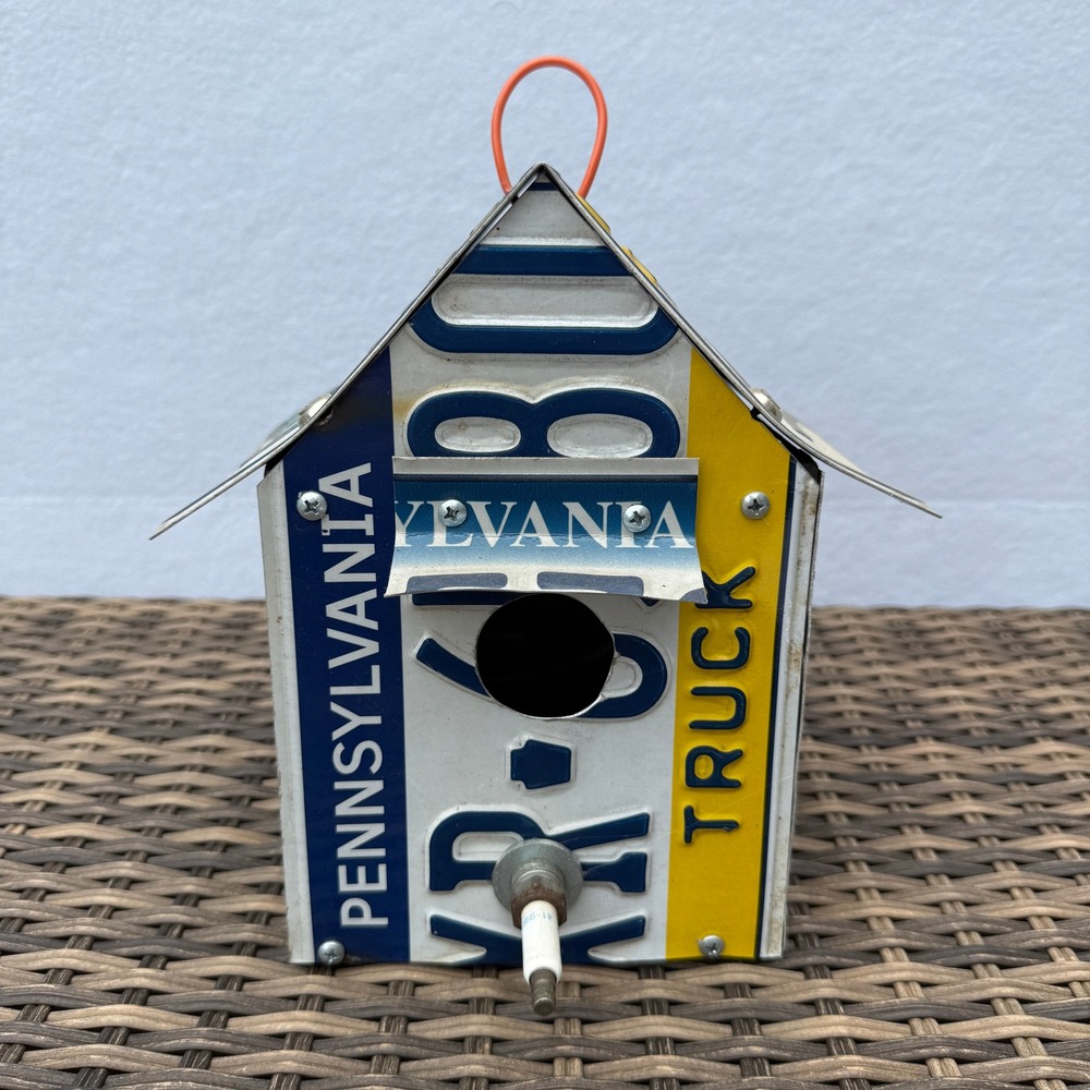 Pennsylvania Truck License Plate Birdhouse Rustic Metal Garden Decor